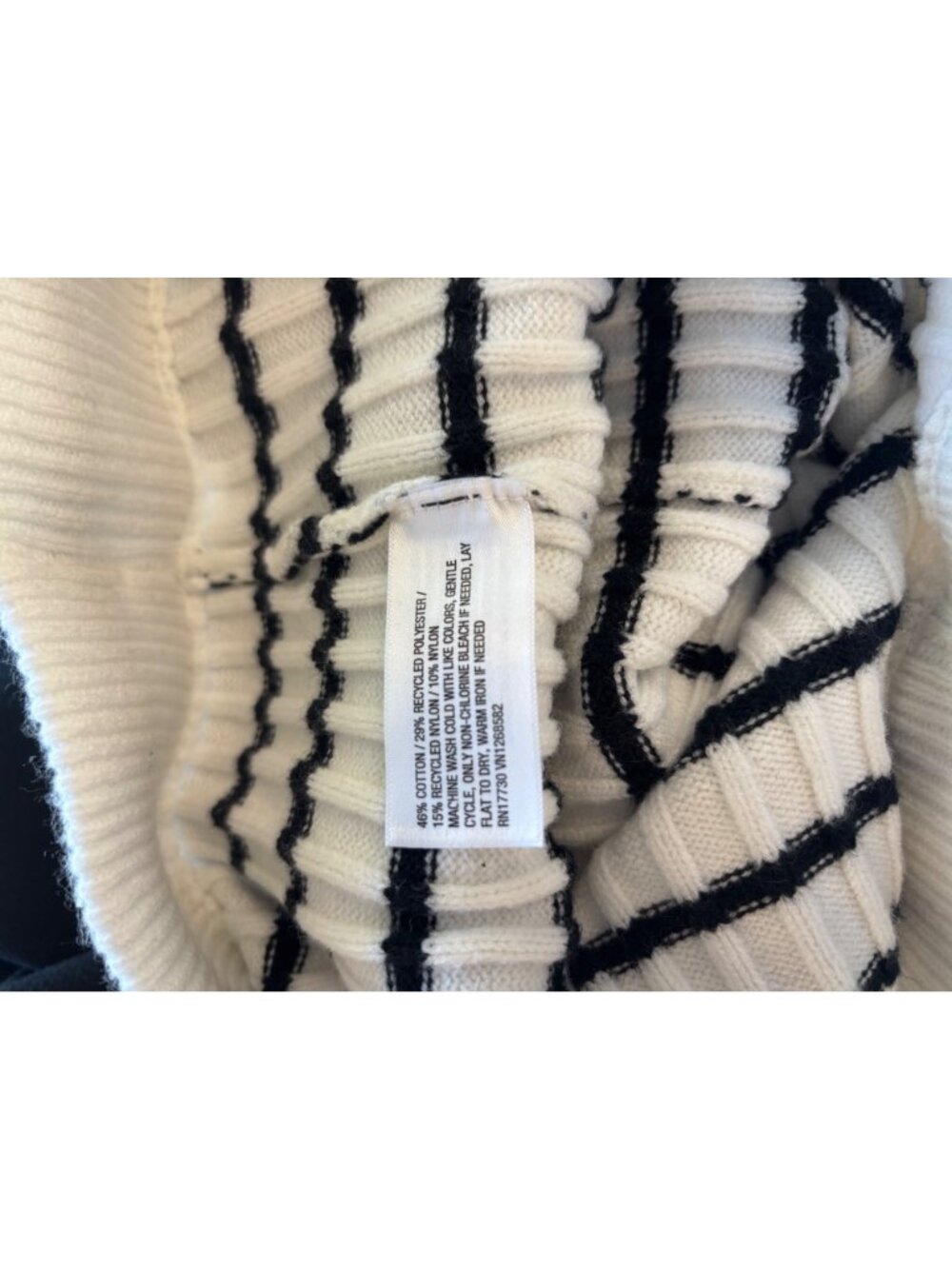 ✨3/$30 Universal Thread Womens Ribbed Knit Pencil Skirt L Black/White - Picture 5 of 5